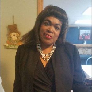 Meet your Posher, Glenda